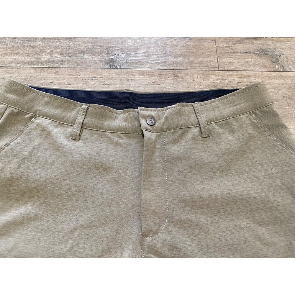 BYLT Kinetic Mens 34X9 Tan Stretch Golf Performance Chino Shorts Zipper Pocket - Picture 2 of 9